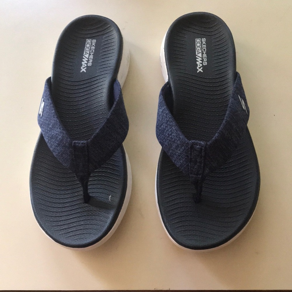 COPY - NIB- Skechers sandals- Still available for purchase